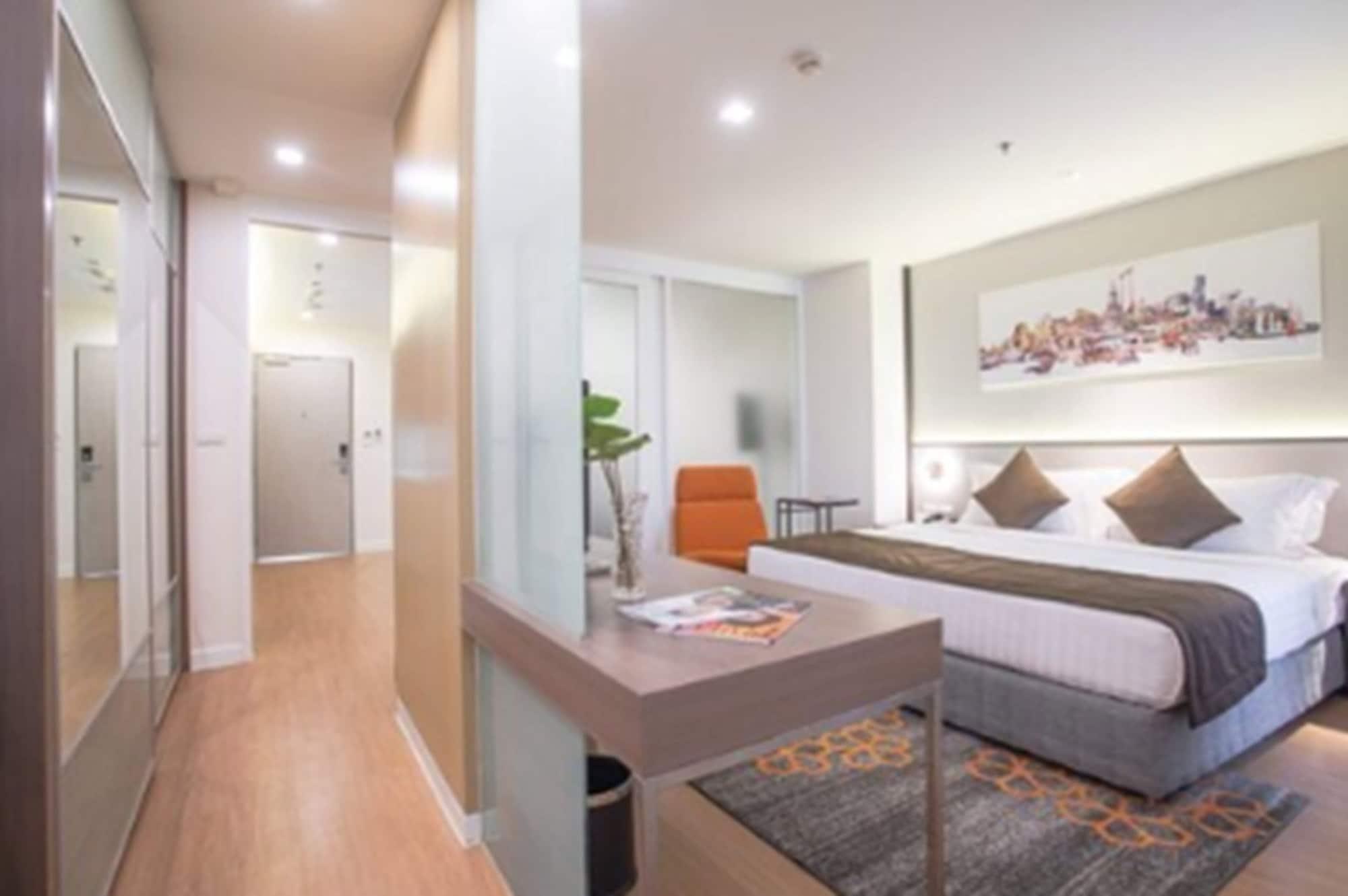 Parkroyal Suites Bangkok Zewnętrze zdjęcie