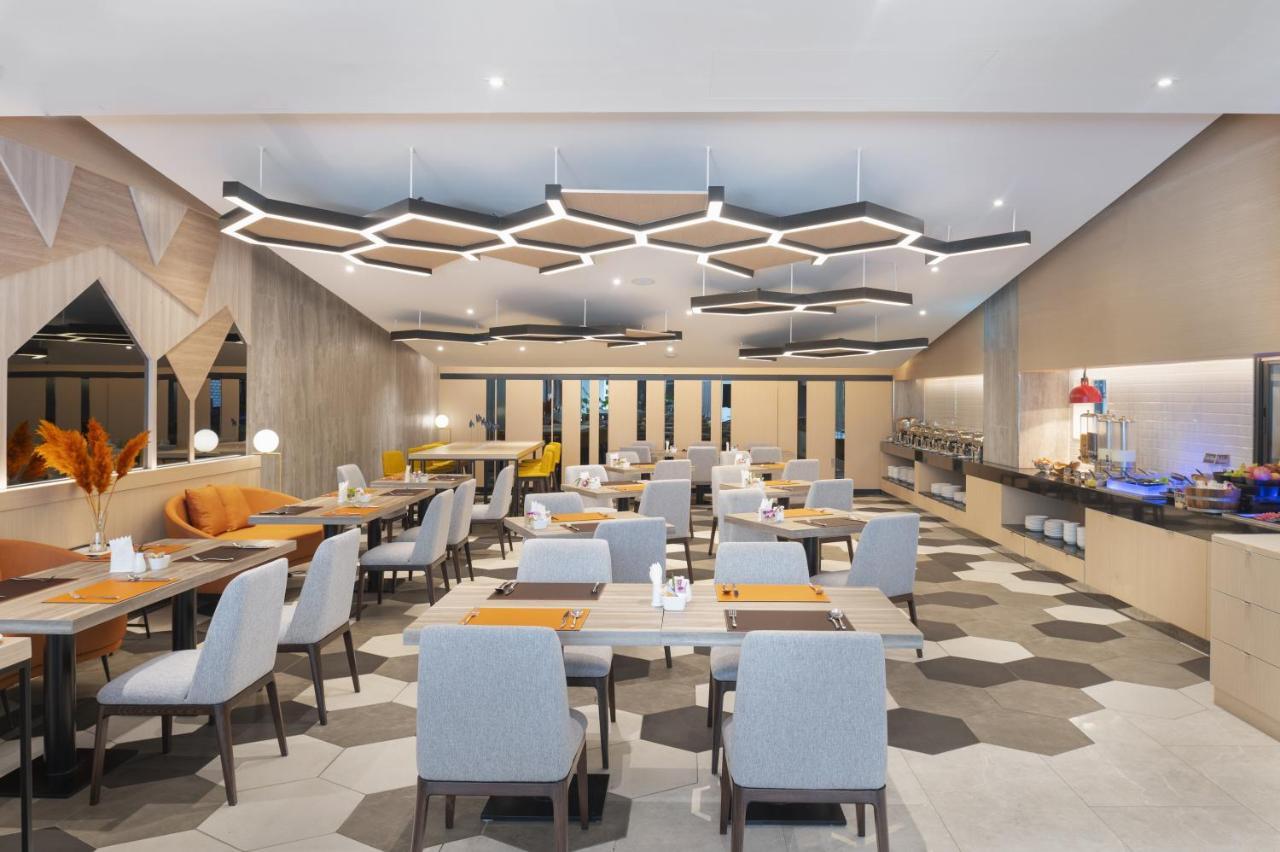 Parkroyal Suites Bangkok Zewnętrze zdjęcie
