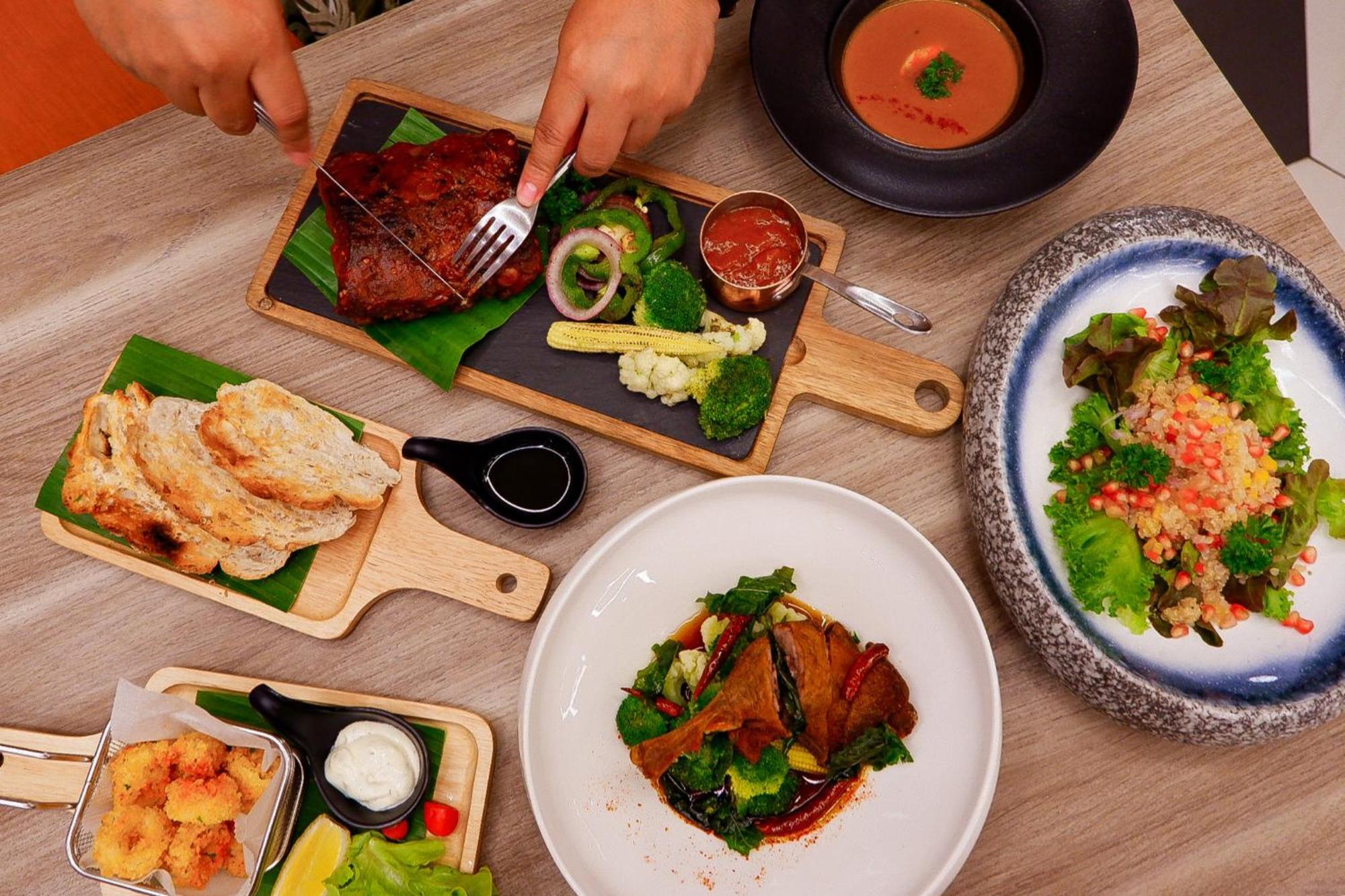 Parkroyal Suites Bangkok Zewnętrze zdjęcie