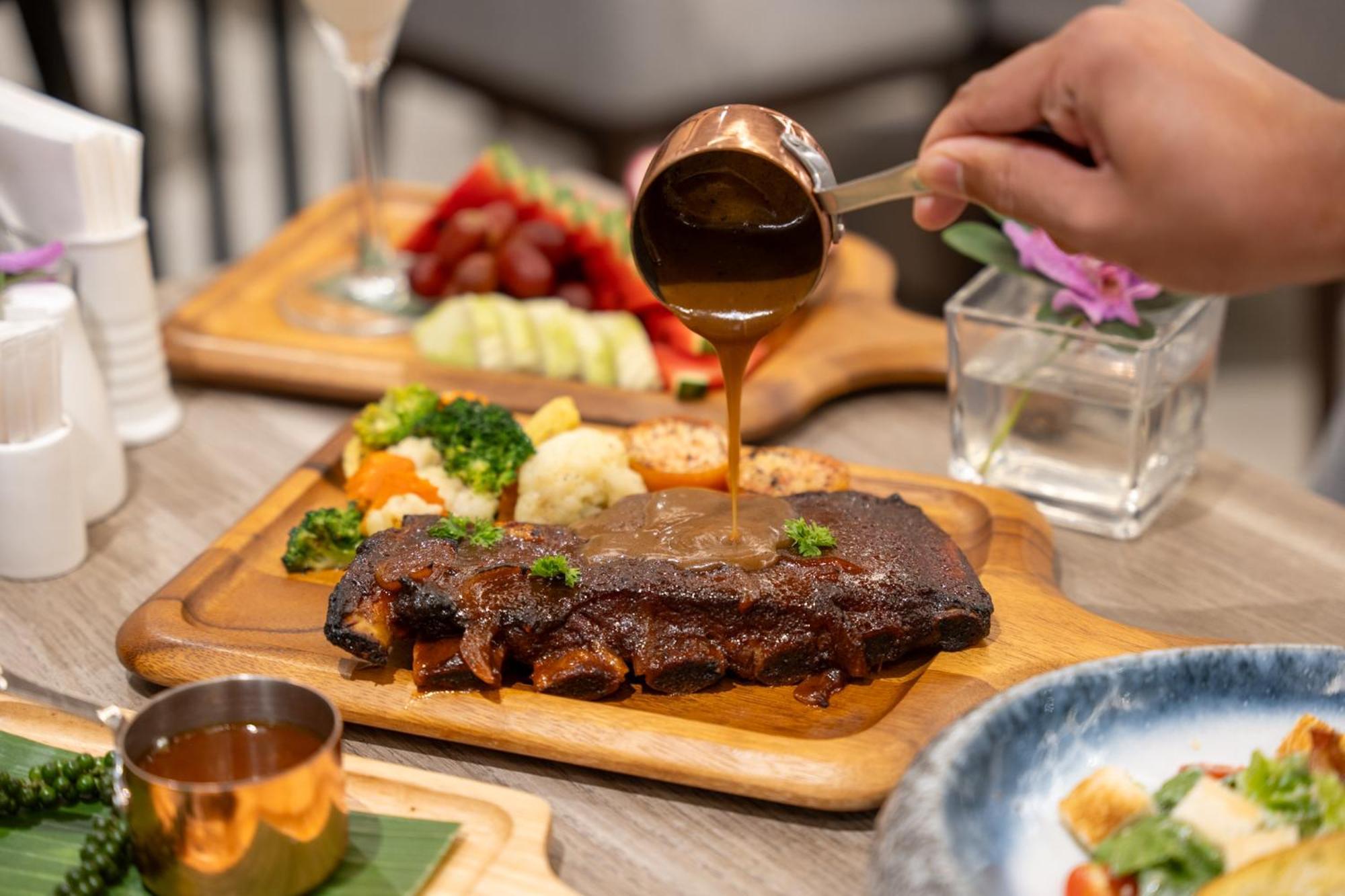 Parkroyal Suites Bangkok Zewnętrze zdjęcie